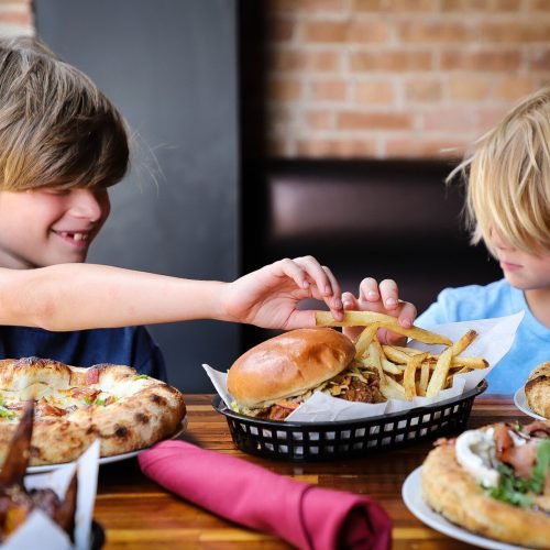 Finding the Best Kid-Friendly Restaurants in Cleveland